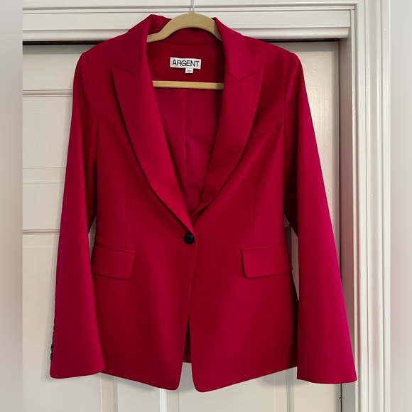 Argent Single Button Blazer in Seasonless Wool - Picture 3 of 13